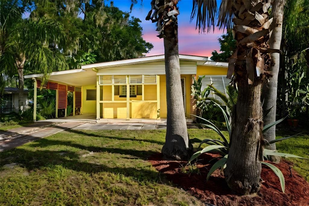 For Sale: $235,000 (2 beds, 1 baths, 1172 Square Feet)