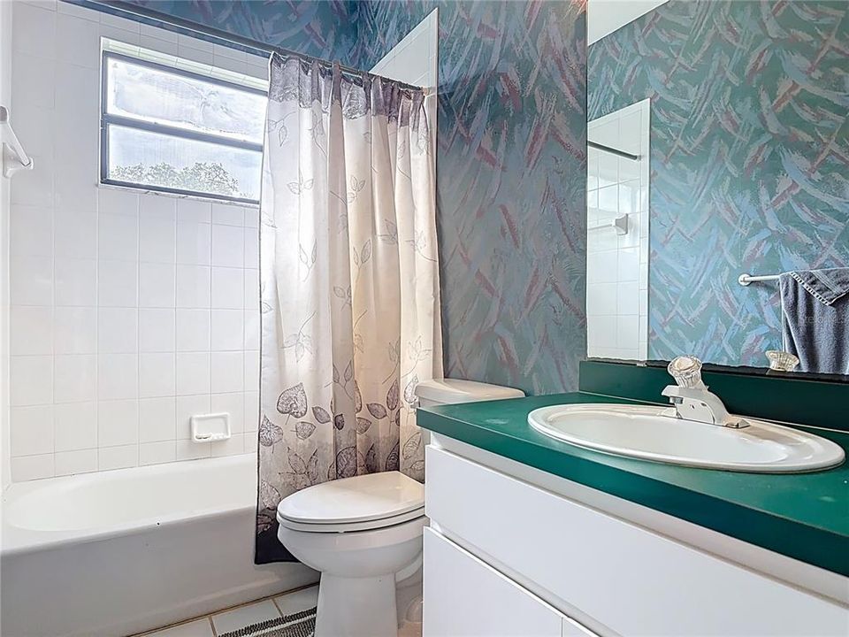 Active With Contract: $499,900 (4 beds, 3 baths, 2558 Square Feet)