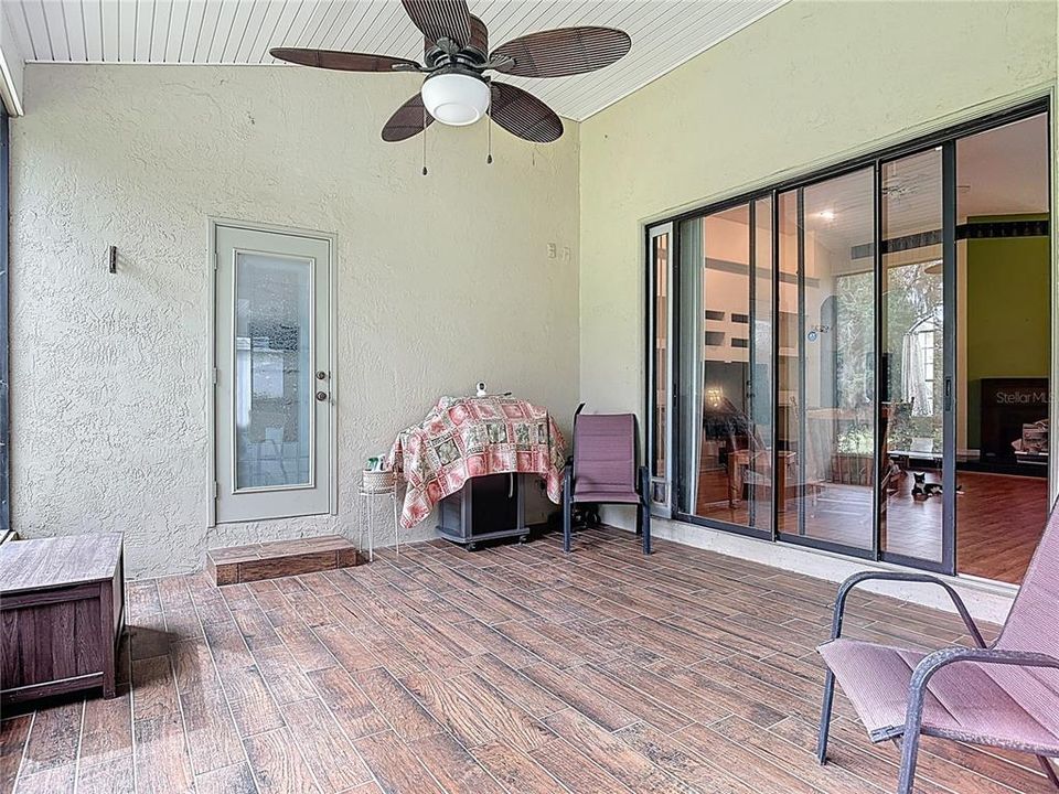 Active With Contract: $499,900 (4 beds, 3 baths, 2558 Square Feet)