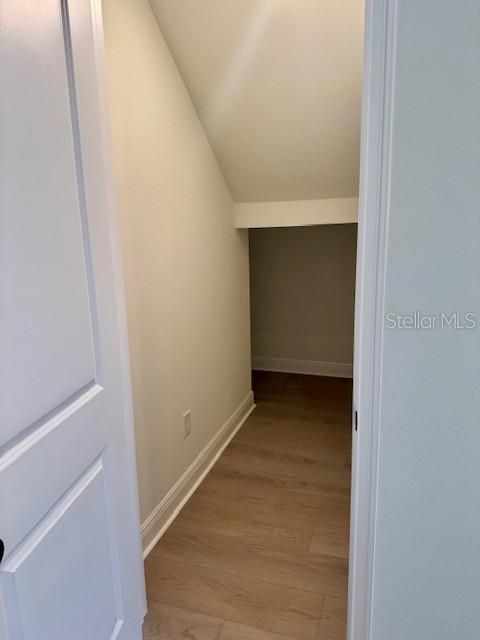 Activo con contrato: $649,845 (4 camas, 3 baños, 2477 Pies cuadrados)