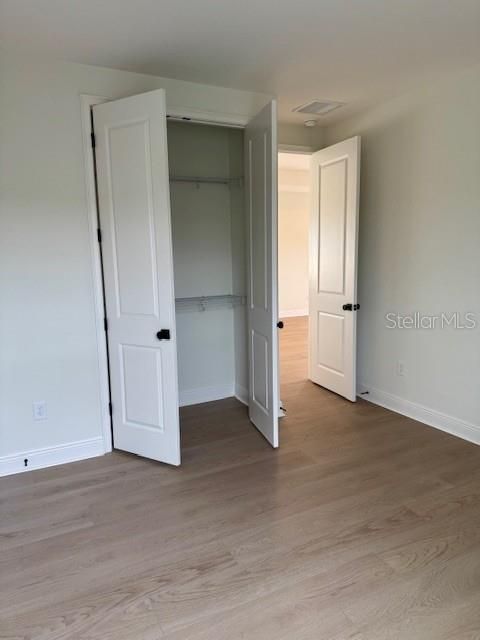 Activo con contrato: $649,845 (4 camas, 3 baños, 2477 Pies cuadrados)