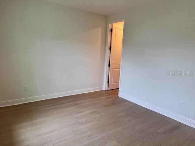 Activo con contrato: $649,845 (4 camas, 3 baños, 2477 Pies cuadrados)