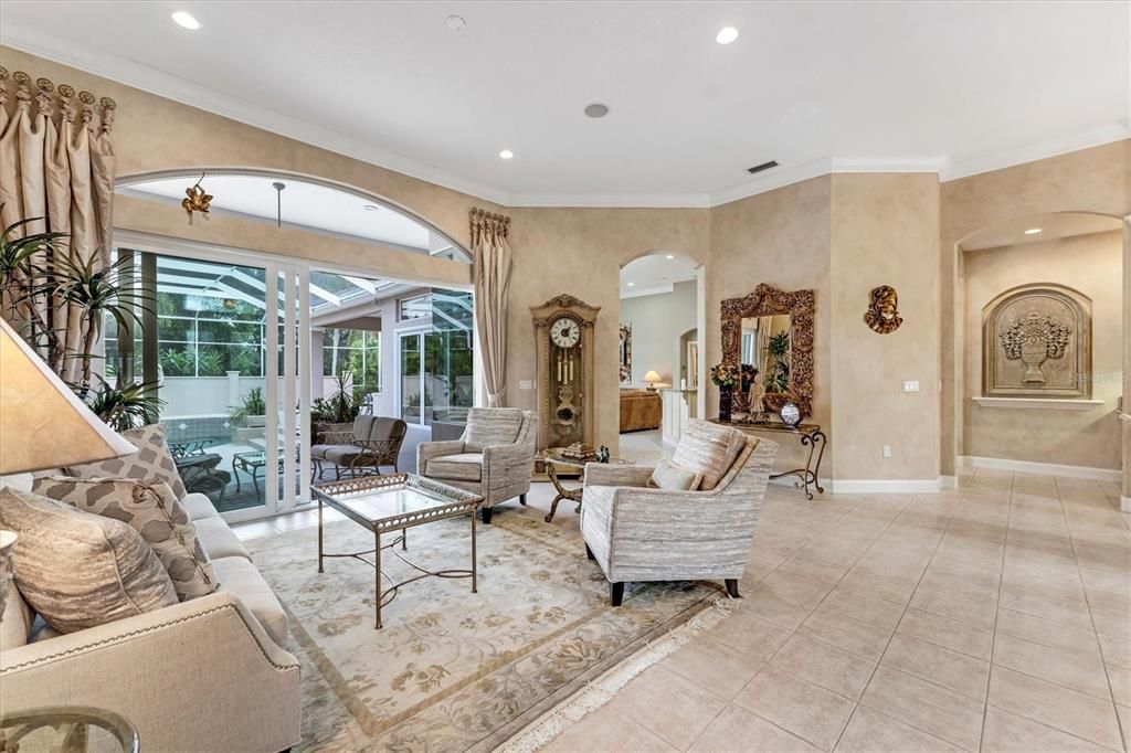 For Sale: $1,300,000 (3 beds, 3 baths, 3122 Square Feet)