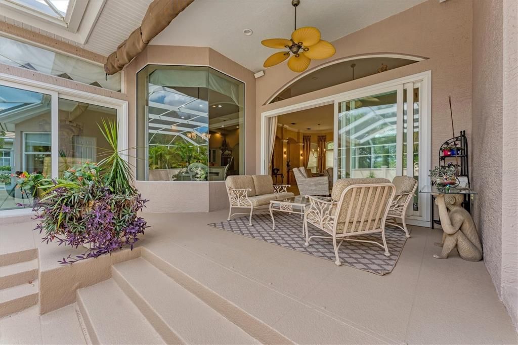 For Sale: $1,300,000 (3 beds, 3 baths, 3122 Square Feet)