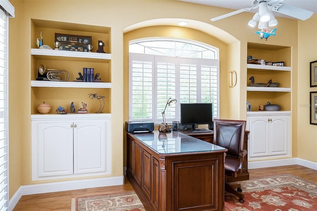 For Sale: $1,300,000 (3 beds, 3 baths, 3122 Square Feet)