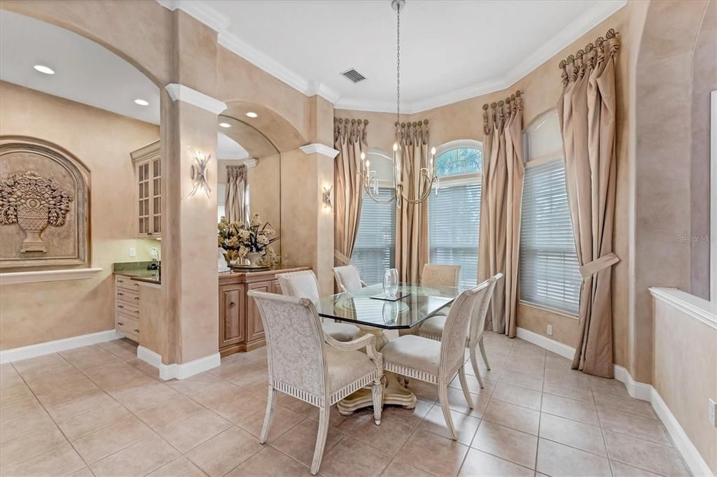 For Sale: $1,300,000 (3 beds, 3 baths, 3122 Square Feet)