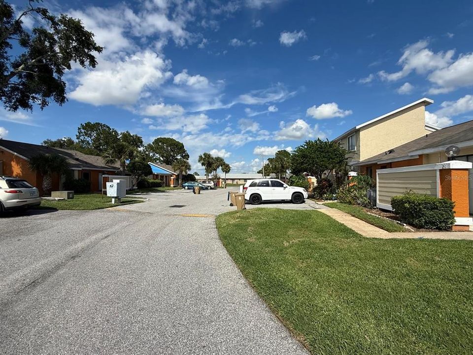 For Rent: $1,750 (3 beds, 2 baths, 1070 Square Feet)