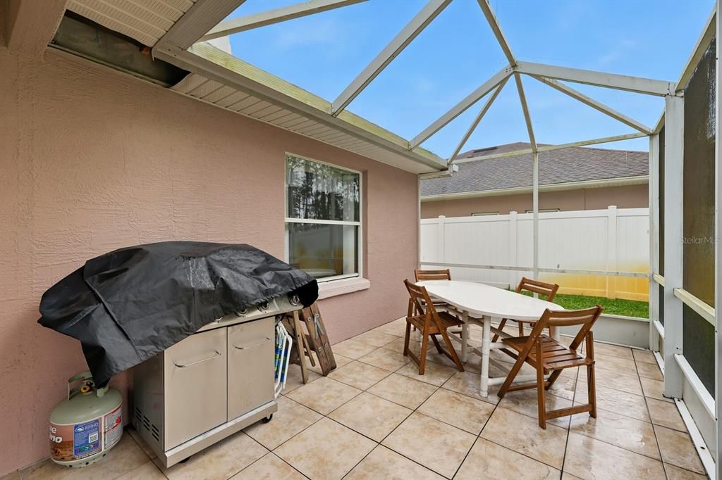 For Sale: $334,900 (3 beds, 2 baths, 1738 Square Feet)