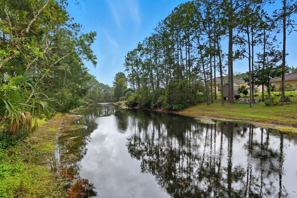 For Sale: $334,900 (3 beds, 2 baths, 1738 Square Feet)