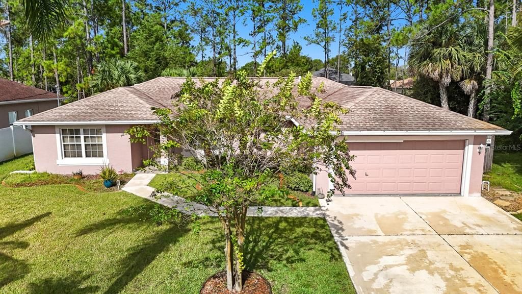 For Sale: $334,900 (3 beds, 2 baths, 1738 Square Feet)