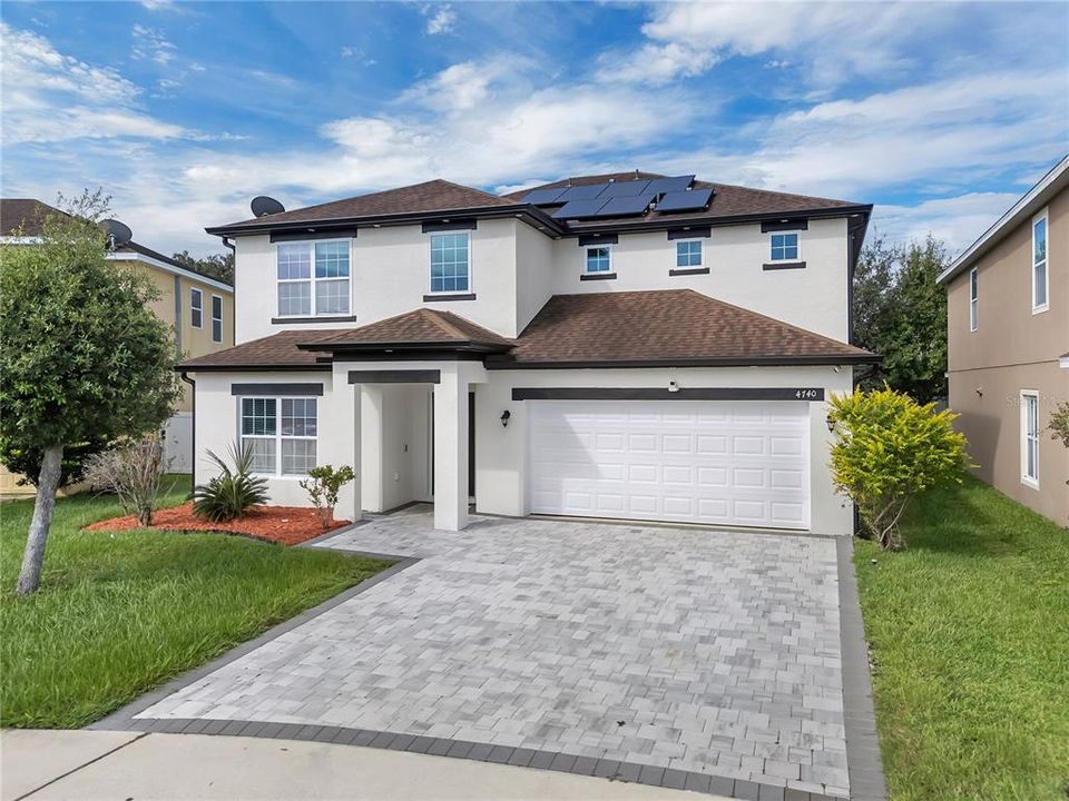 Recently Sold: $469,000 (5 beds, 3 baths, 2815 Square Feet)