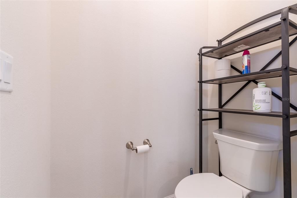 En Venta: $575,000 (4 camas, 3 baños, 2542 Pies cuadrados)