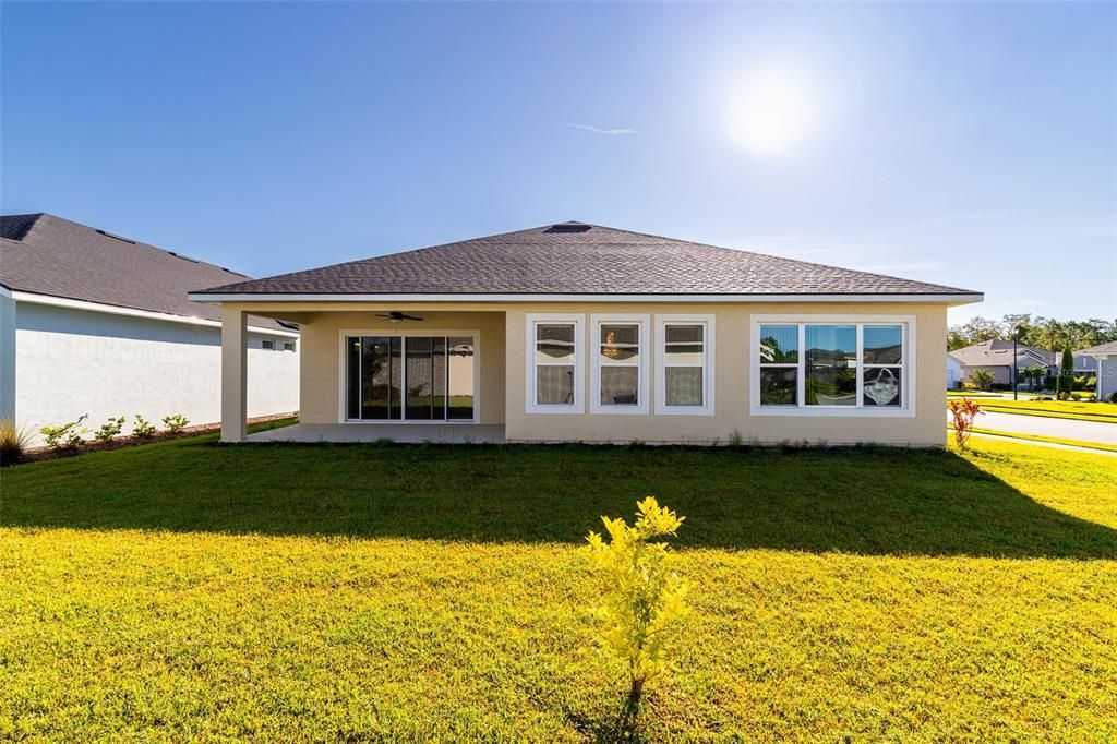 En Venta: $575,000 (4 camas, 3 baños, 2542 Pies cuadrados)