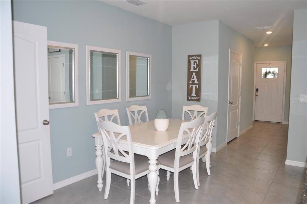 For Rent: $2,400 (2 beds, 2 baths, 1624 Square Feet)