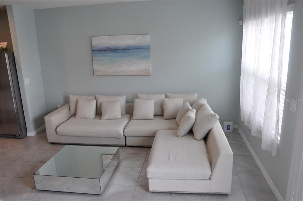 For Rent: $2,400 (2 beds, 2 baths, 1624 Square Feet)