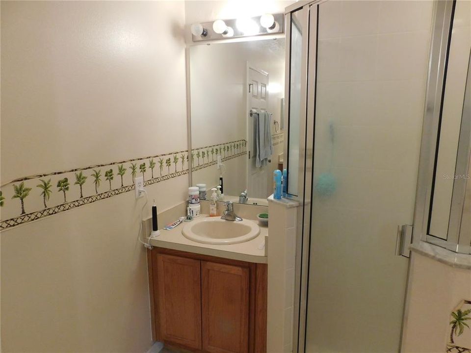 For Sale: $229,000 (3 beds, 2 baths, 1829 Square Feet)