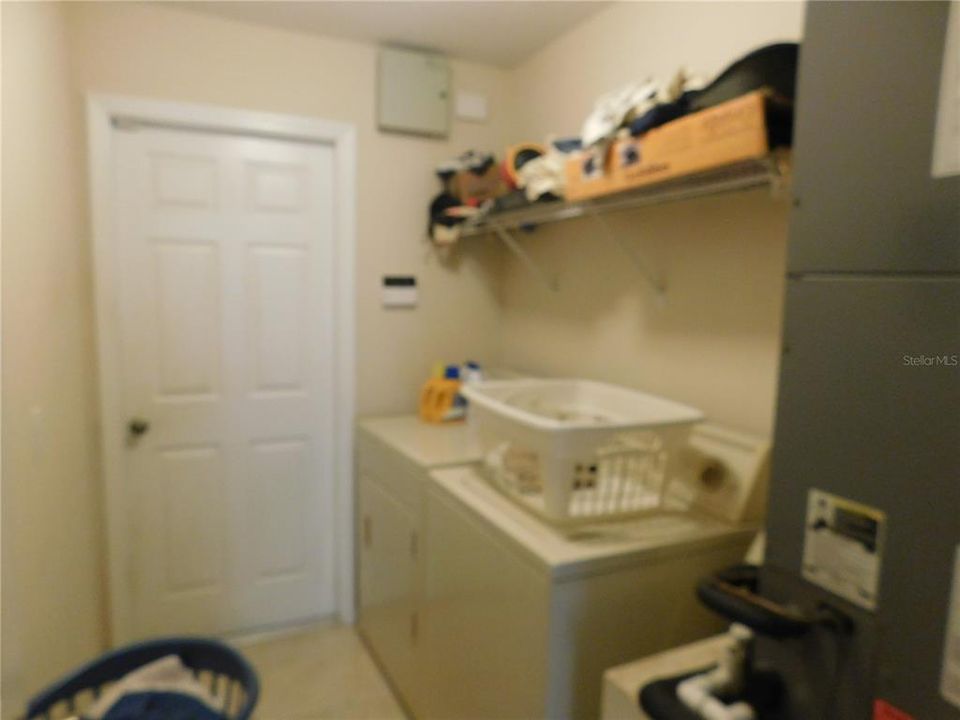 For Sale: $229,000 (3 beds, 2 baths, 1829 Square Feet)