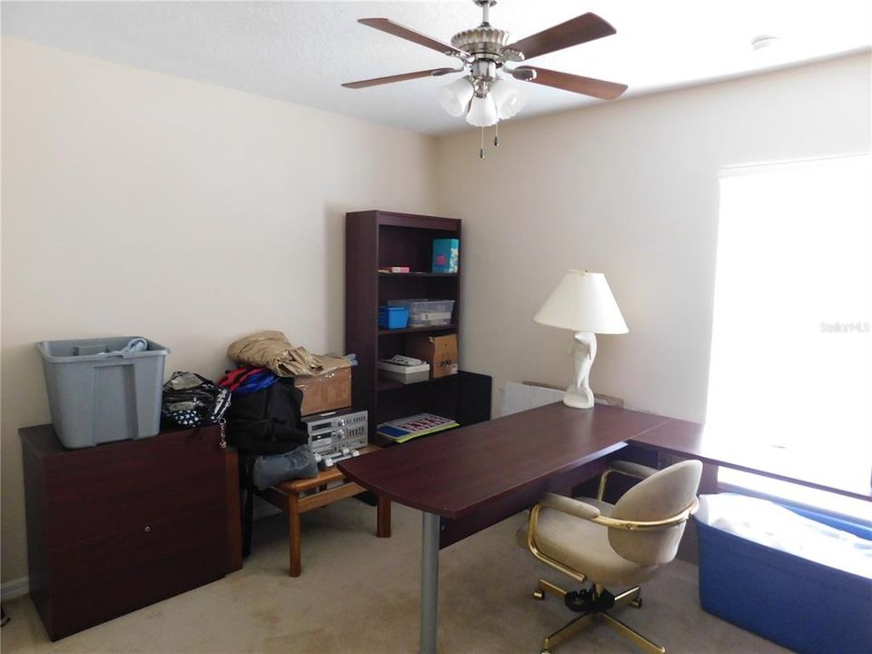 For Sale: $229,000 (3 beds, 2 baths, 1829 Square Feet)