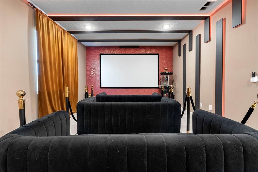 Active With Contract: $625,000 (6 beds, 4 baths, 2872 Square Feet)