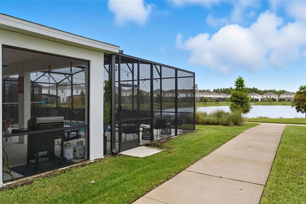 Active With Contract: $625,000 (6 beds, 4 baths, 2872 Square Feet)