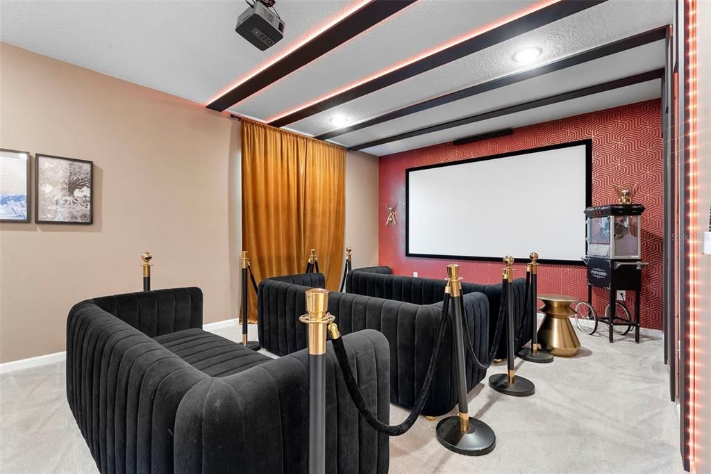 Active With Contract: $625,000 (6 beds, 4 baths, 2872 Square Feet)