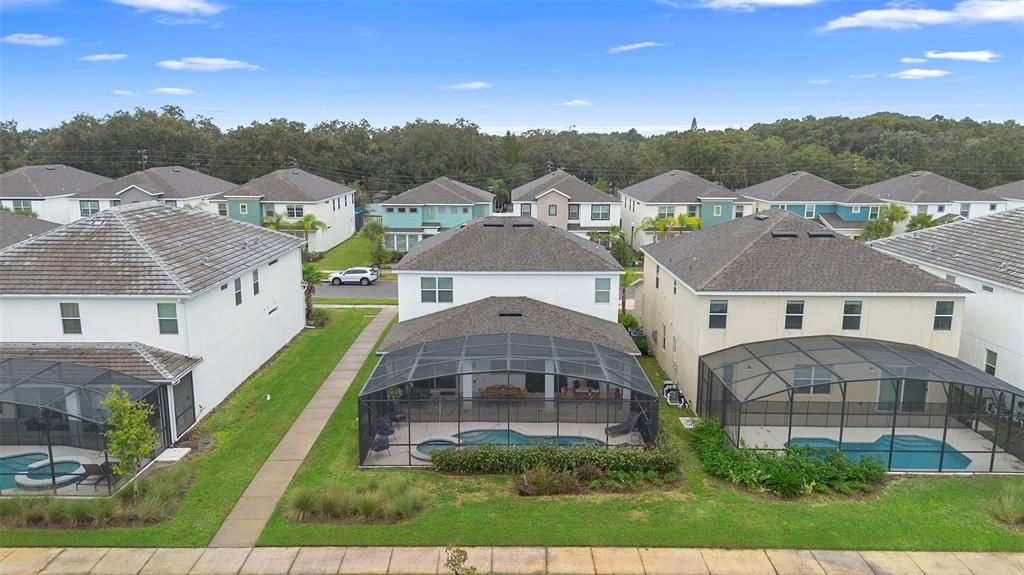 Active With Contract: $625,000 (6 beds, 4 baths, 2872 Square Feet)