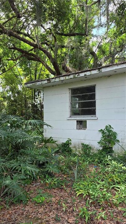 待售: $249,000 (2 贝兹, 2 浴室, 2098 平方英尺)