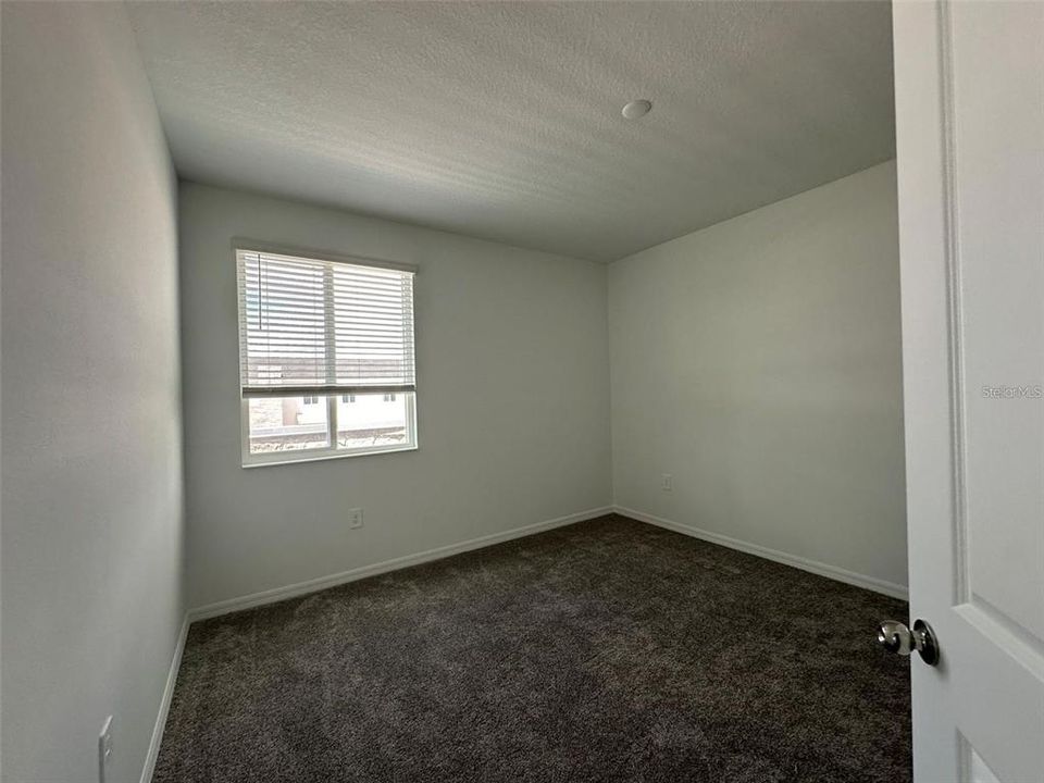 Active With Contract: $2,200 (3 beds, 2 baths, 1988 Square Feet)