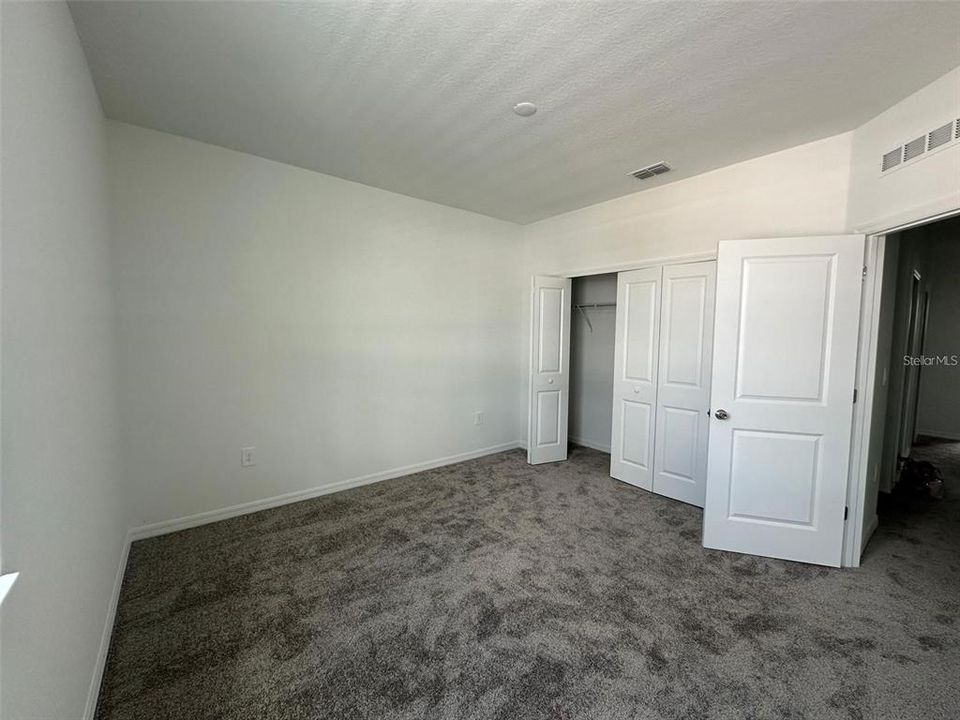 Active With Contract: $2,200 (3 beds, 2 baths, 1988 Square Feet)
