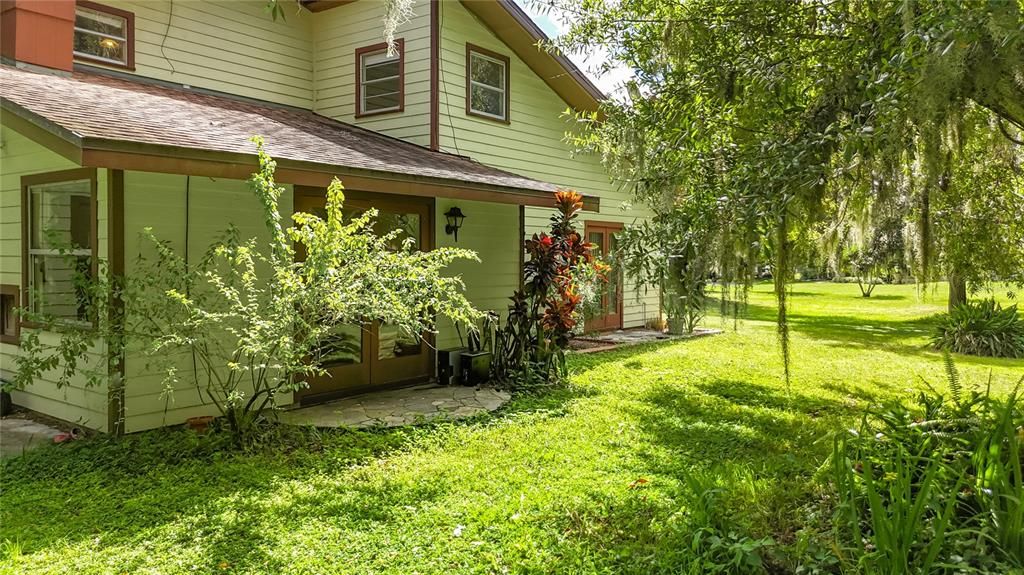 Activo con contrato: $579,000 (4 camas, 3 baños, 2414 Pies cuadrados)