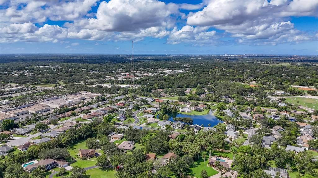 Activo con contrato: $579,000 (4 camas, 3 baños, 2414 Pies cuadrados)