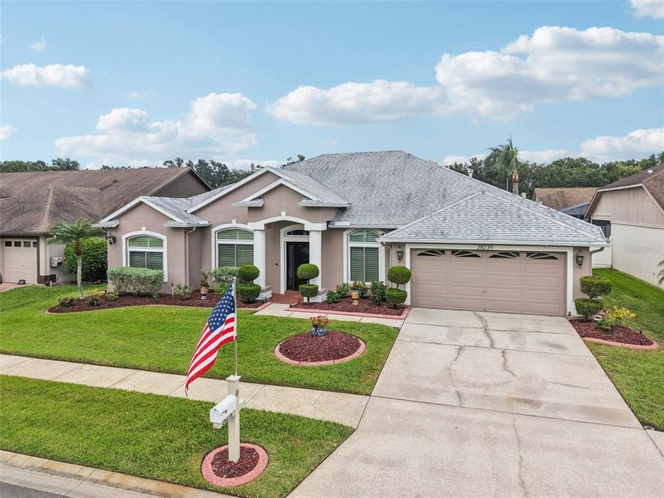 合同活跃: $485,000 (4 贝兹, 3 浴室, 2428 平方英尺)