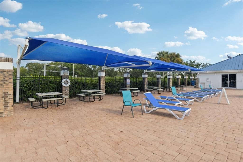 合同活跃: $485,000 (4 贝兹, 3 浴室, 2428 平方英尺)