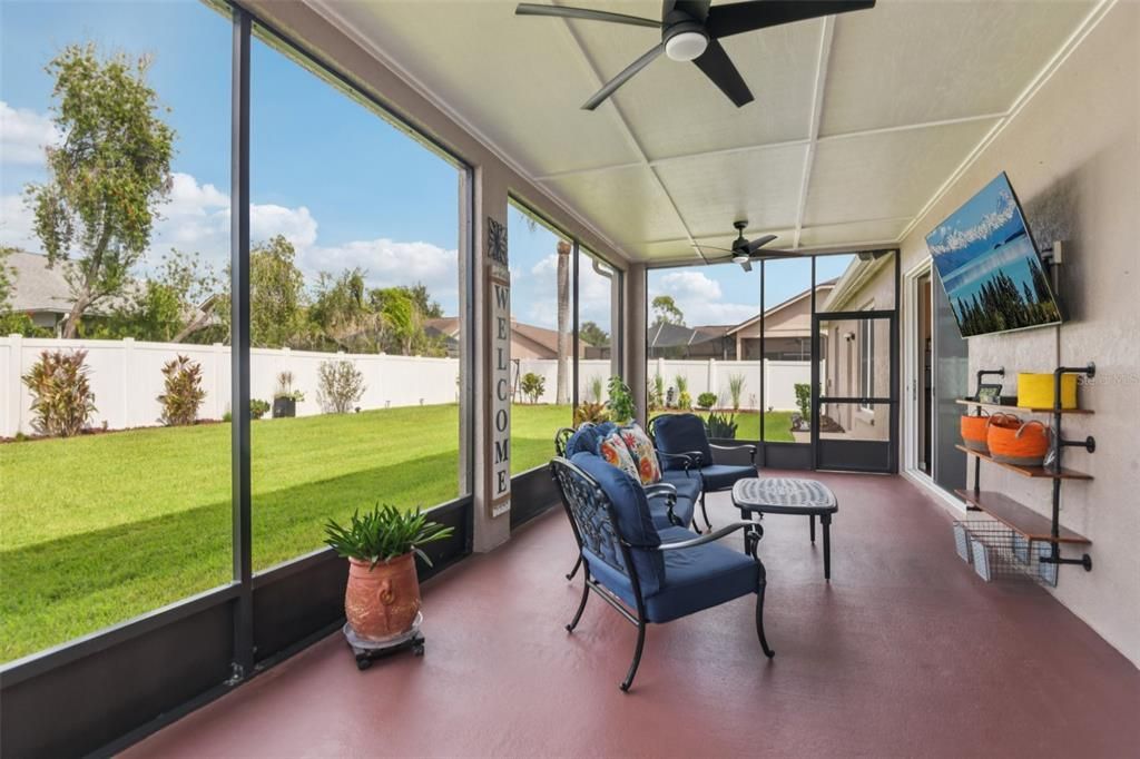 合同活跃: $485,000 (4 贝兹, 3 浴室, 2428 平方英尺)