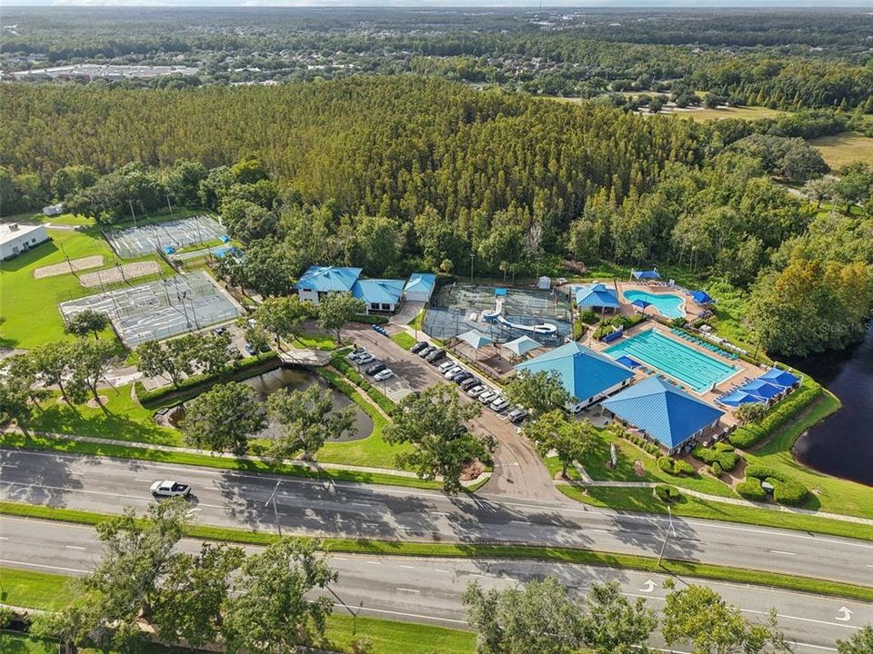 合同活跃: $485,000 (4 贝兹, 3 浴室, 2428 平方英尺)