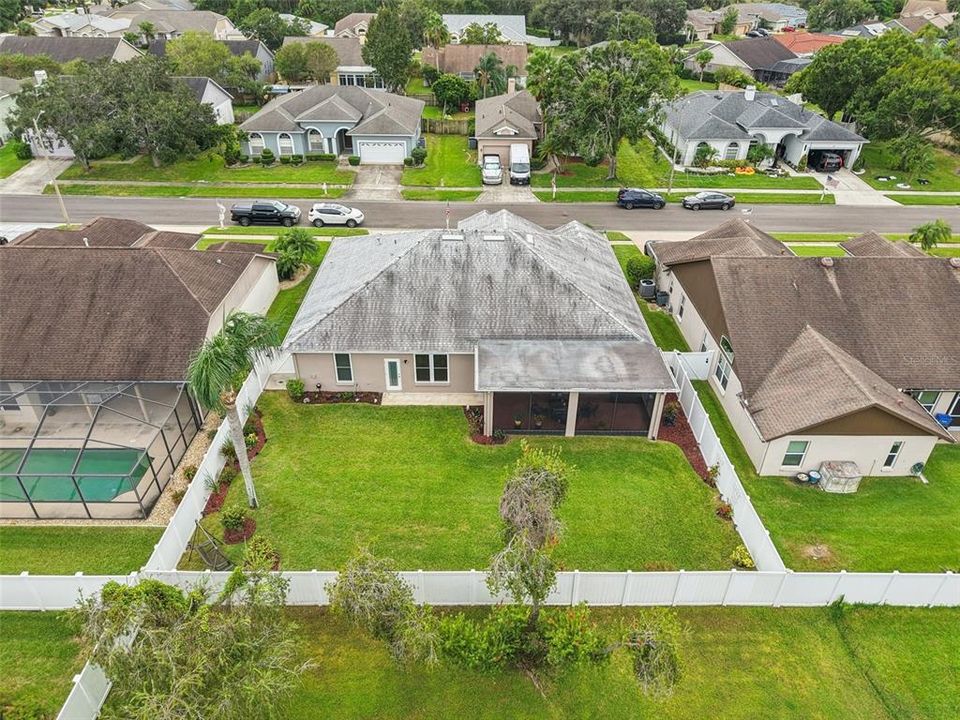 合同活跃: $485,000 (4 贝兹, 3 浴室, 2428 平方英尺)