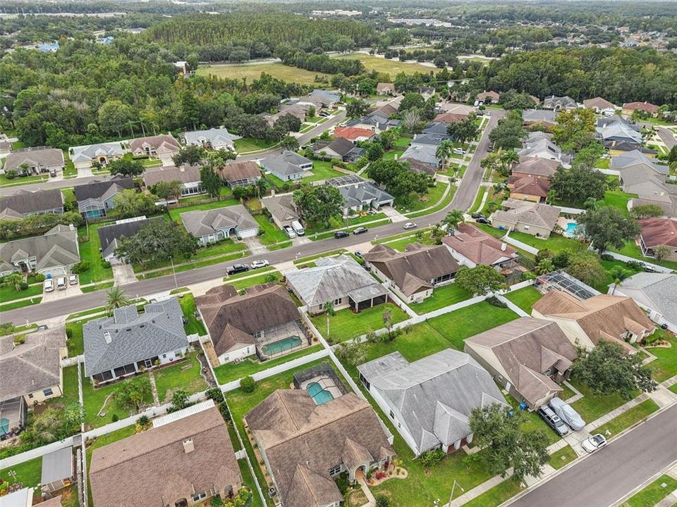 合同活跃: $485,000 (4 贝兹, 3 浴室, 2428 平方英尺)