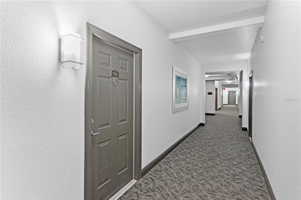 Active With Contract: $2,650 (2 beds, 2 baths, 1274 Square Feet)