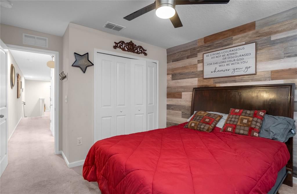 待售: $275,000 (2 贝兹, 2 浴室, 1536 平方英尺)