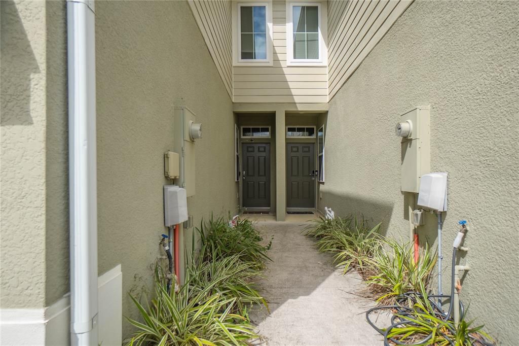 待售: $275,000 (2 贝兹, 2 浴室, 1536 平方英尺)