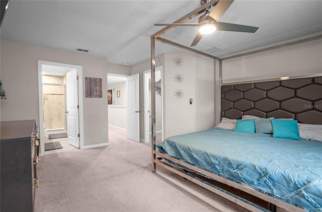 待售: $275,000 (2 贝兹, 2 浴室, 1536 平方英尺)