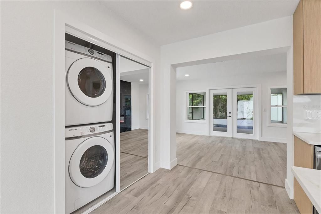 待售: $379,000 (3 贝兹, 2 浴室, 1463 平方英尺)