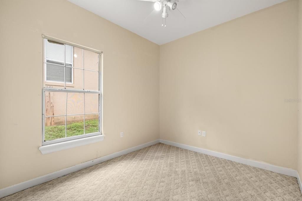 For Sale: $275,000 (3 beds, 2 baths, 1306 Square Feet)