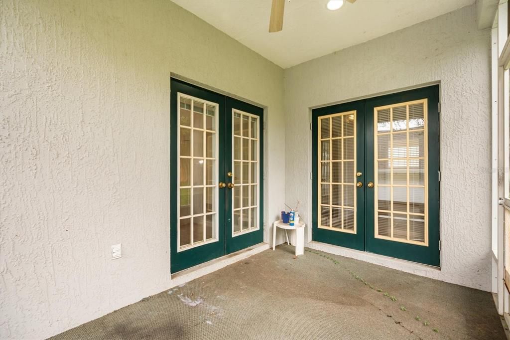 For Sale: $275,000 (3 beds, 2 baths, 1306 Square Feet)