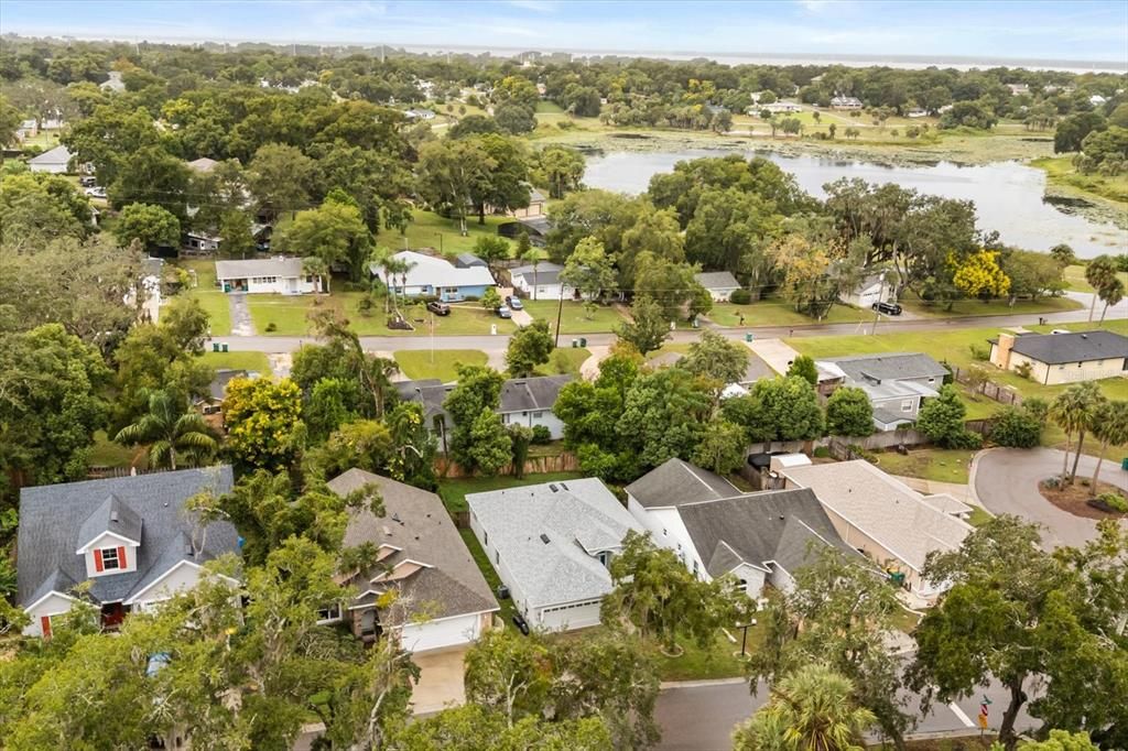 For Sale: $275,000 (3 beds, 2 baths, 1306 Square Feet)