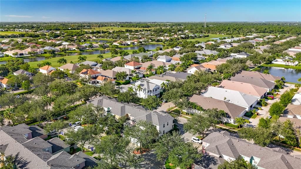 For Sale: $320,000 (3 beds, 2 baths, 1750 Square Feet)