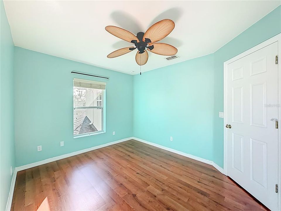 For Sale: $320,000 (3 beds, 2 baths, 1750 Square Feet)