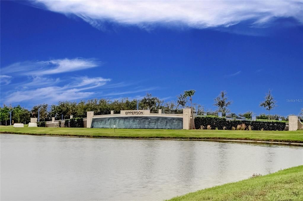 出租: $3,750 (6 贝兹, 3 浴室, 3059 平方英尺)