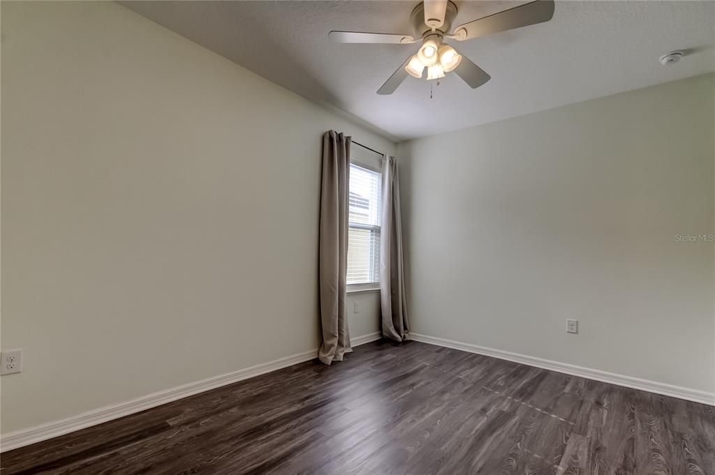 出租: $3,750 (6 贝兹, 3 浴室, 3059 平方英尺)