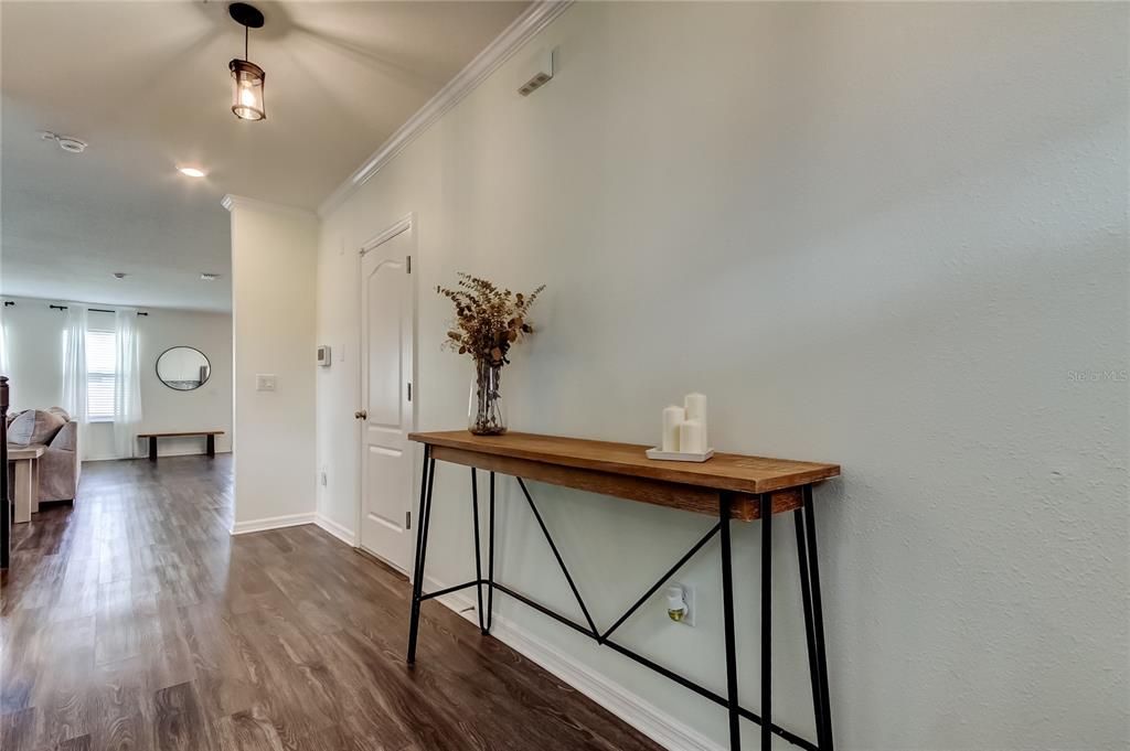 出租: $3,750 (6 贝兹, 3 浴室, 3059 平方英尺)